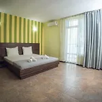 и марая 公寓